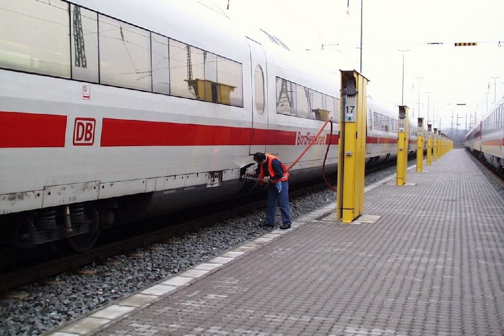 Station d'approvisionnement et d'élimination CabinetUnité MP